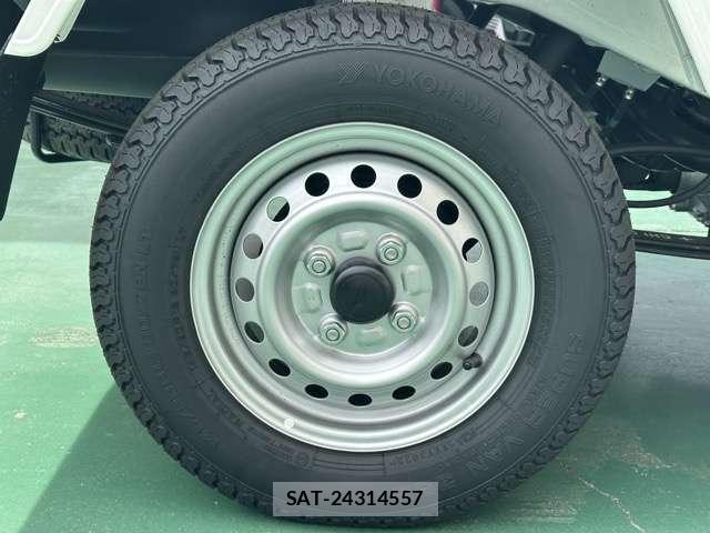 Daihatsu HIJET TRUCK 2025-10 8866586-9
