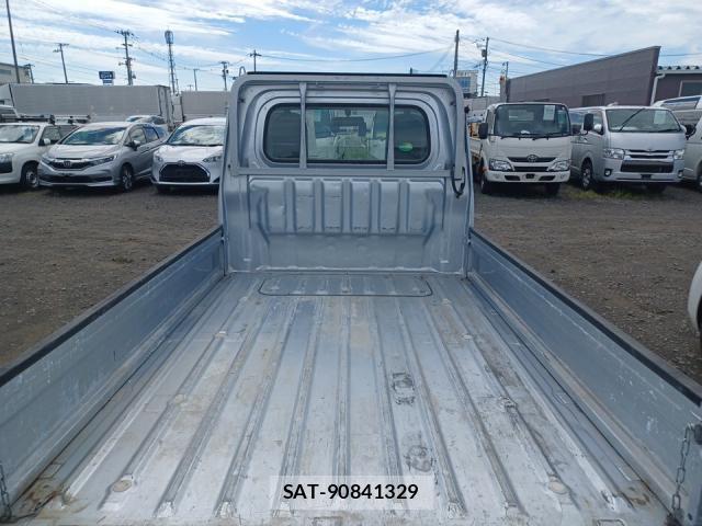 Daihatsu HIJET TRUCK 2018-09 8867322-5