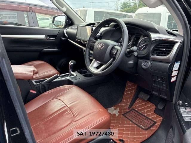 Toyota HILUX 2021-09 8865515-4