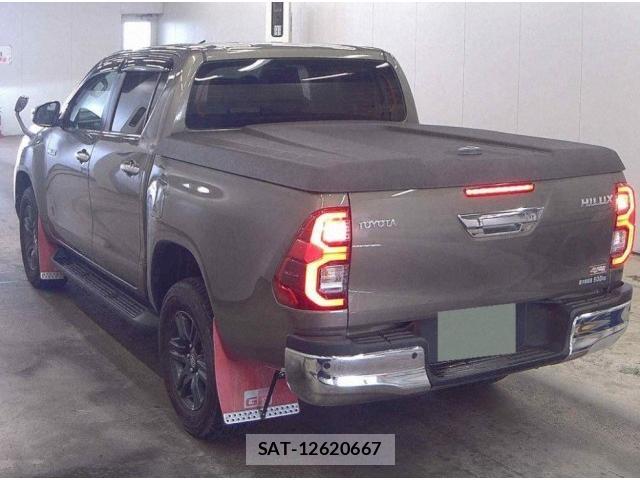 Toyota HILUX 2023-06 8865536-1
