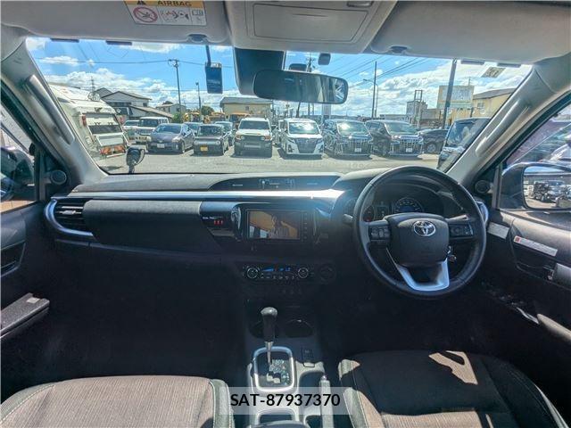 Toyota HILUX 2018-10 8866597-2