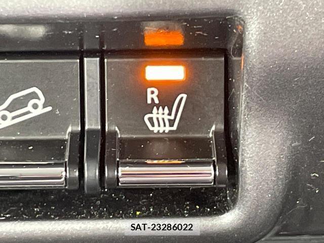 Suzuki HUSTLER 2015-02 8866957-5