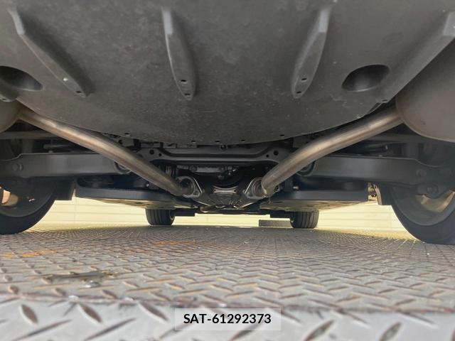 Lexus IS 2021-04 8865312-18