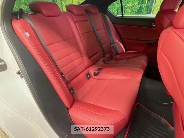 Lexus IS 2021-04 8865312-8