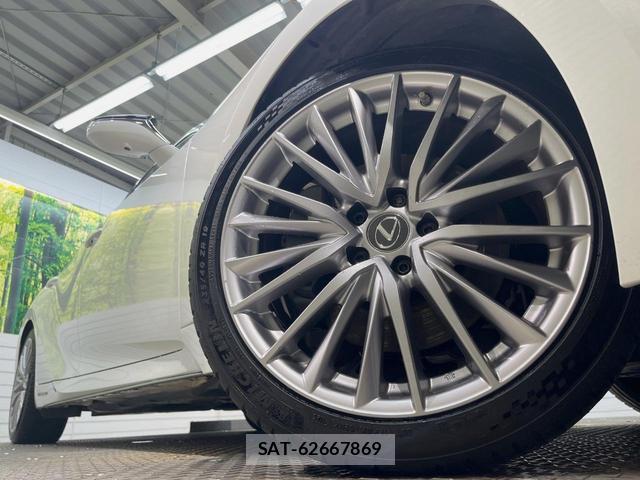 Lexus IS 2022-05 8865315-13