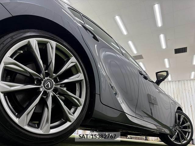 Lexus IS 2021-01 8866345-18