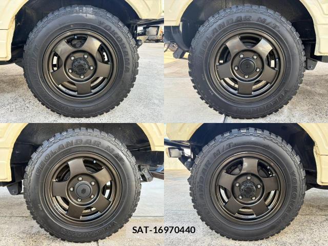 Suzuki JIMNY 1995 8866527-18