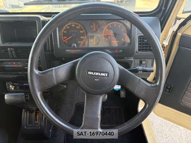 Suzuki JIMNY 1995 8866527-9