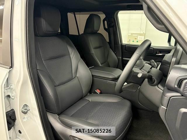 Toyota Land Cruiser 250 2024-12 8866173-9