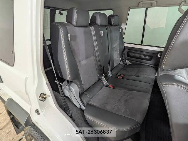 Toyota Land Cruiser 70 2024-07 8867371-11