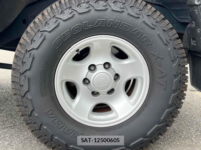 Toyota Land Cruiser 80 1996-12 8865672-13