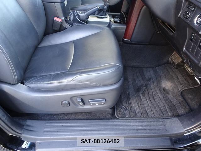 Toyota LAND CRUISER PRADO 2014-08 8866214-18