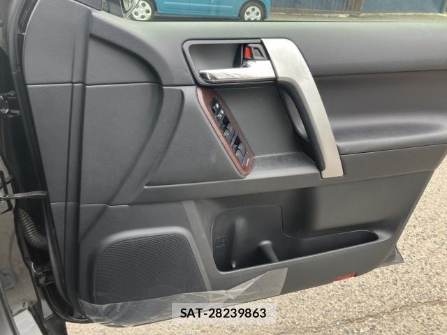 Toyota LAND CRUISER PRADO 2015-10 8866222-14