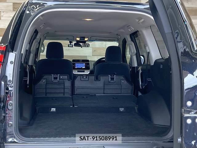 Toyota LAND CRUISER PRADO 2018-03 8867397-12
