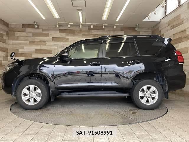 Toyota LAND CRUISER PRADO 2018-03 8867397-16