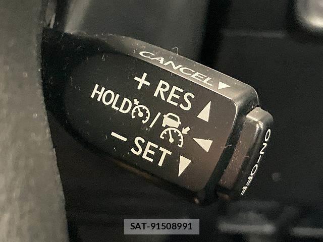 Toyota LAND CRUISER PRADO 2018-03 8867397-5