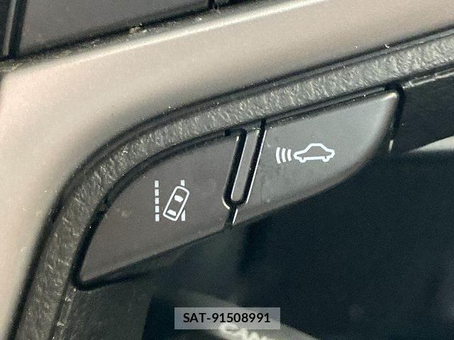 Toyota LAND CRUISER PRADO 2018-03 8867397-6