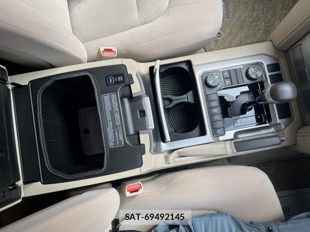 Toyota LAND CRUISER 2020-03 8865329-14