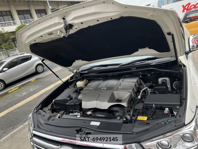 Toyota LAND CRUISER 2020-03 8865329-7
