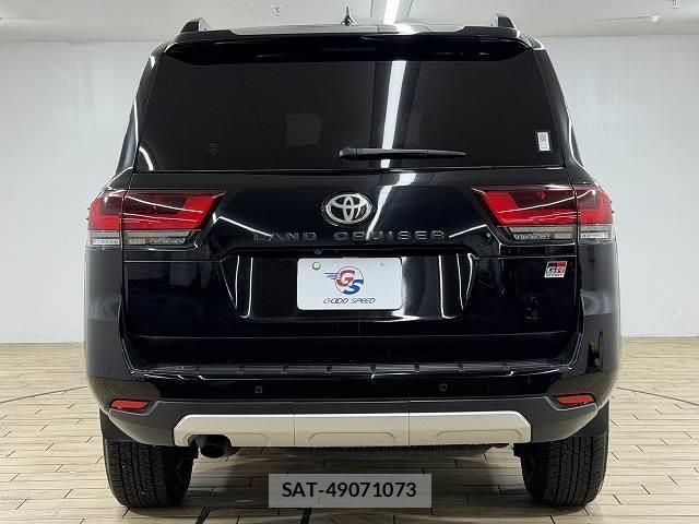 Toyota LAND CRUISER 2023-02 8867369-15
