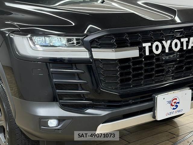Toyota LAND CRUISER 2023-02 8867369-18