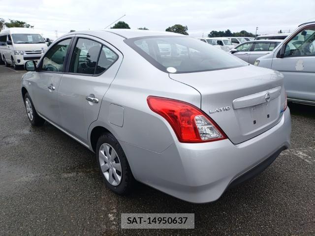 Nissan LATIO 2015-09 8865628-5