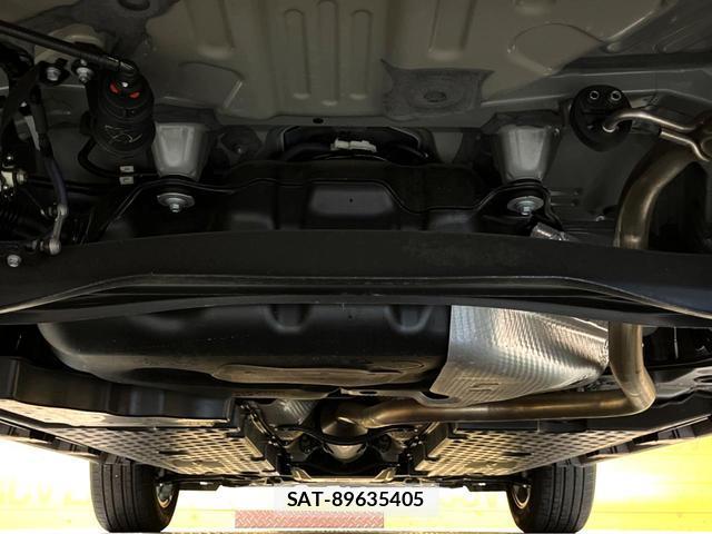 Lexus LBX 2024-02 8866092-18