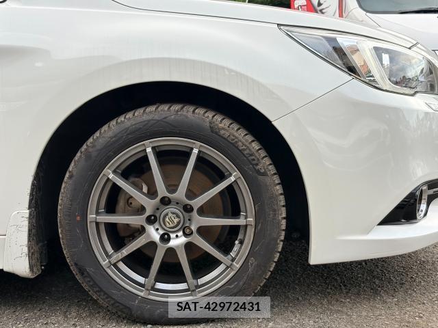 Subaru LEGACY B4 2018-10 8865674-8