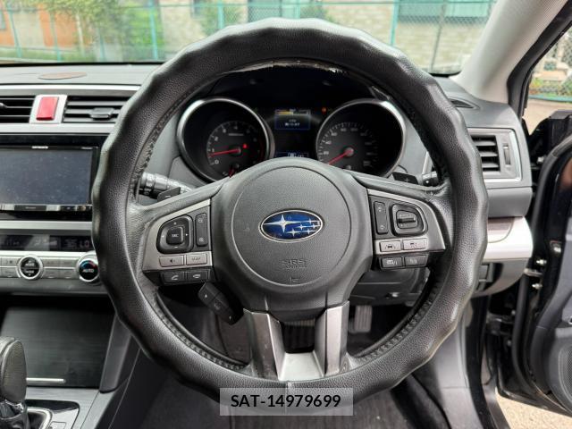 Subaru OUTBACK 2018-10 8867274-17