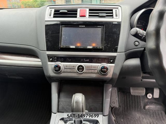 Subaru OUTBACK 2018-10 8867274-2