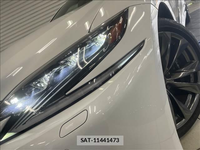 Lexus LS 2019-03 8865432-19
