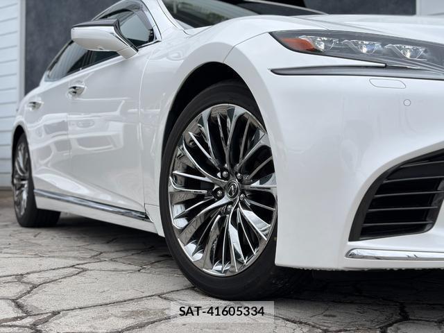 Lexus LS 2019-11 8865445-10