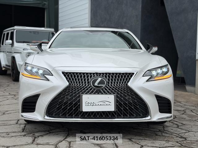 Lexus LS 2019-11 8865445-15