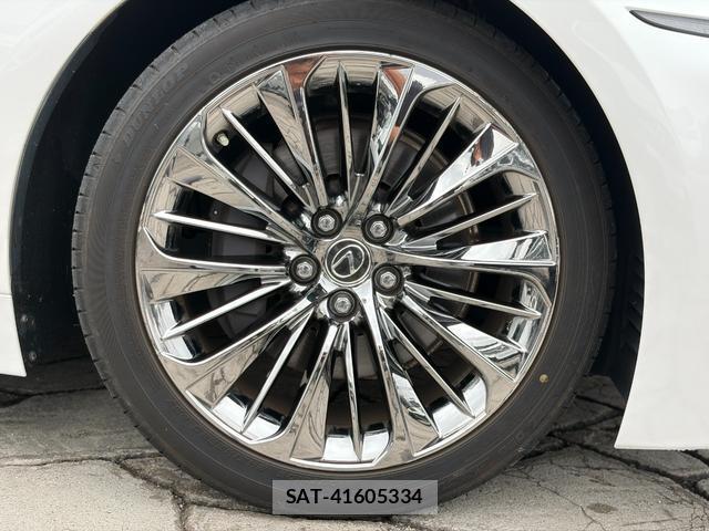 Lexus LS 2019-11 8865445-19