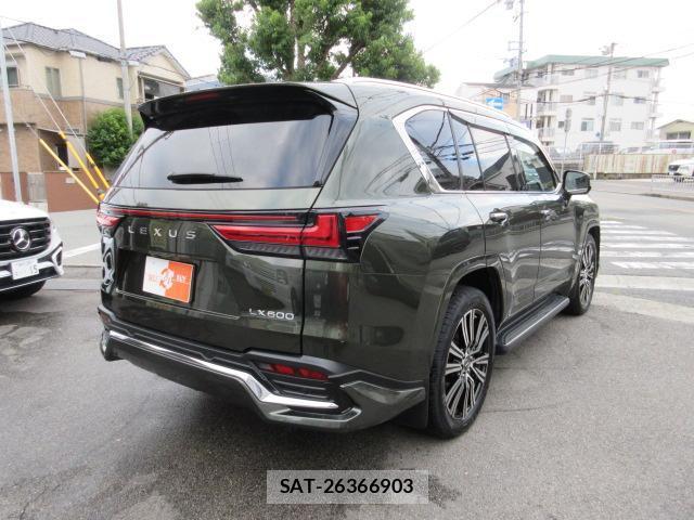 Lexus LX 2023-04 8865840-12