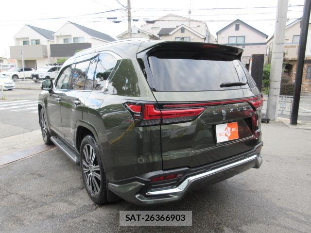 Lexus LX 2023-04 8865840-13