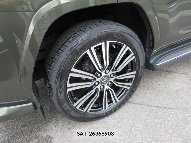 Lexus LX 2023-04 8865840-18