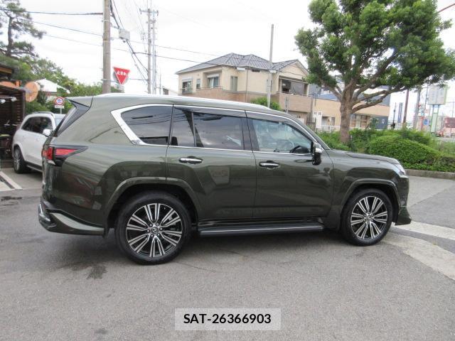 Lexus LX 2023-04 8865840-3
