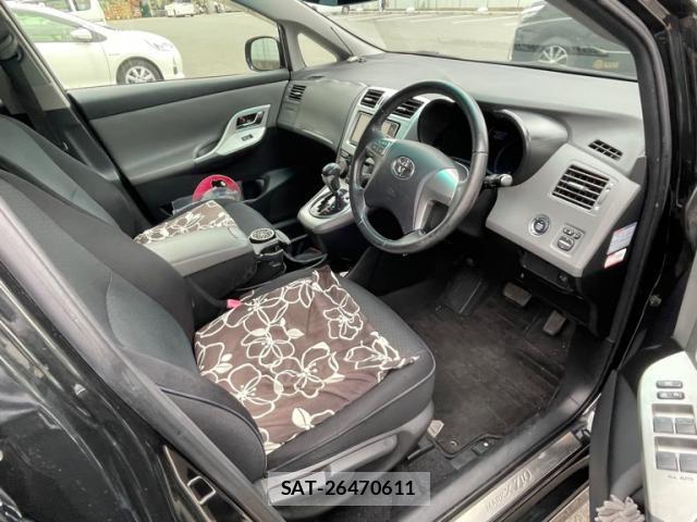 Toyota MARK X ZIO 2010-02 8865832-11