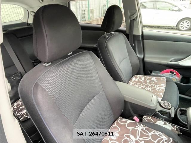 Toyota MARK X ZIO 2010-02 8865832-14
