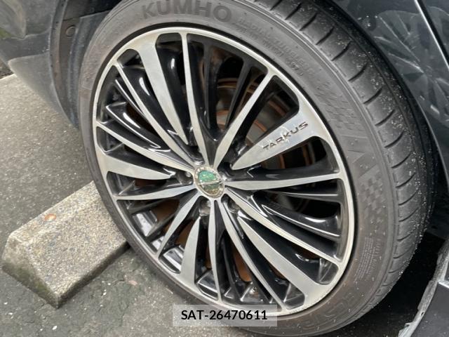 Toyota MARK X ZIO 2010-02 8865832-7