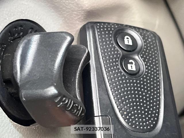 Daihatsu MOVE CONTE 2016-01 8866267-3