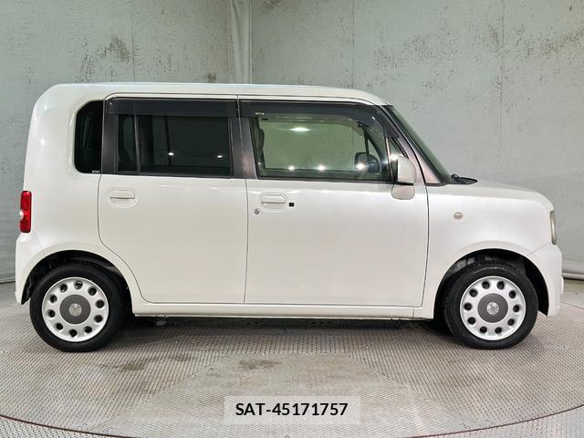 Daihatsu MOVE CONTE 2014-04 8867419-14