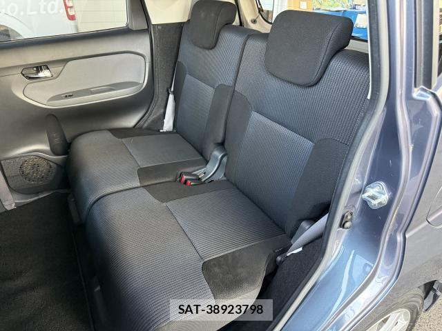 Daihatsu MOVE 2014-12 8866772-3