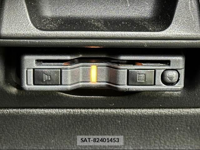 Mazda MX-30 2020-09 8867158-9