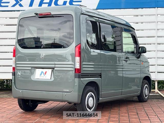 Honda N-VAN 2025-08 8865514-16