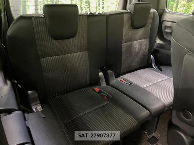 Toyota NOAH 2017-09 8865571-9
