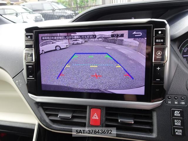 Toyota NOAH 2018-02 8866213-19