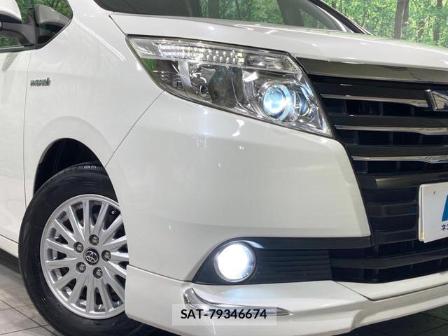 Toyota NOAH 2014-12 8866477-12