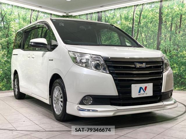 Toyota NOAH 2014-12 8866477-16